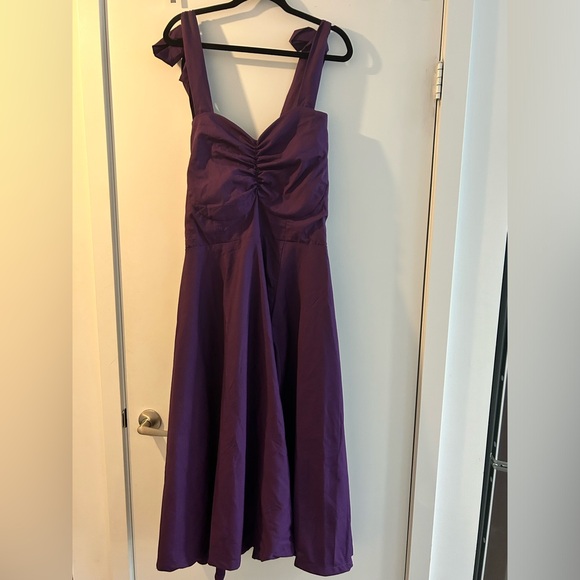 NWOT Purple Ruched Dress with Tie-Strap Sleeves & Slit - Size US16/UK18 - Picture 4 of 6